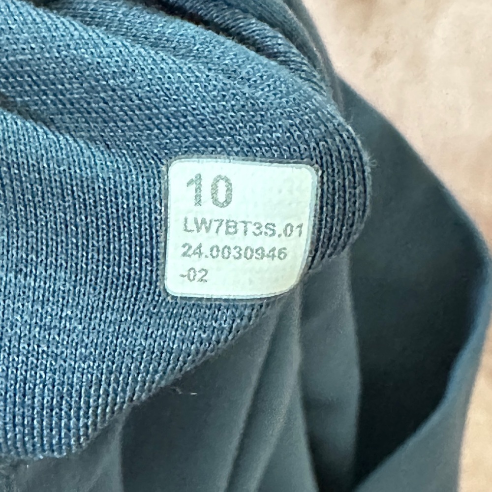 Lululemon Align HR Short 6” in Iron Blue Sz 10 - Picture 4 of 5